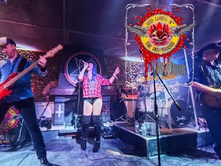 Red Lotus n' the Desperados